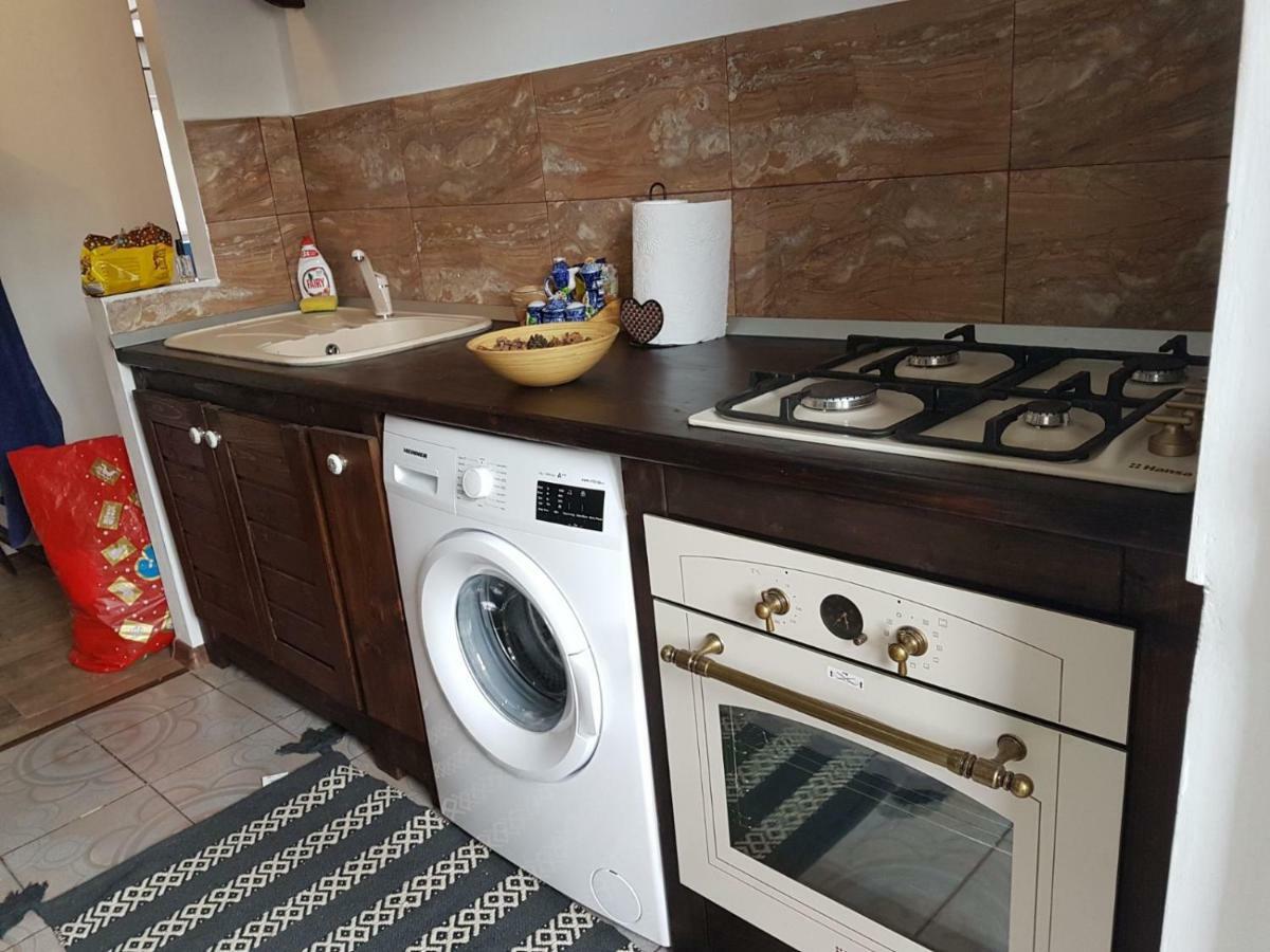 Apartment Straja Lupeni  Екстер'єр фото